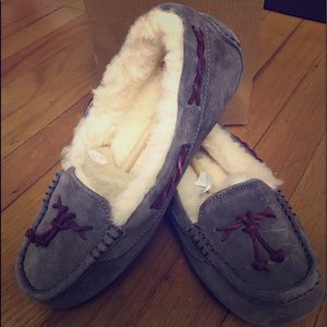NEW!! Ugg Brett Water Resistant Suede Slipper!!!